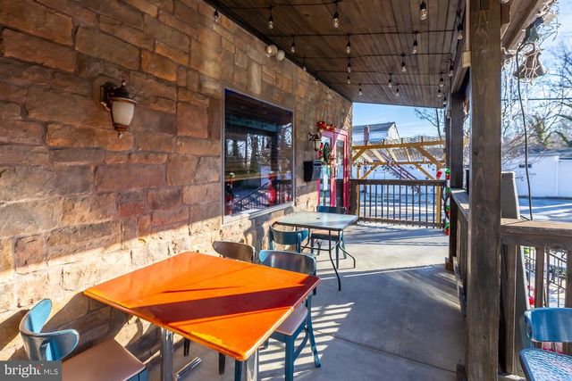 4 N WHITE HORSE PIKE N, Lindenwold, NJ 08021