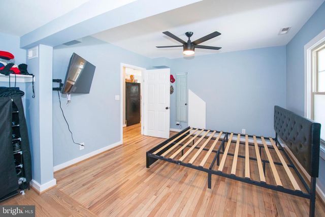 304 MARSHALL ST, Gaithersburg, MD 20877