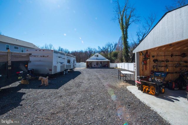 304 MARSHALL ST, Gaithersburg, MD 20877