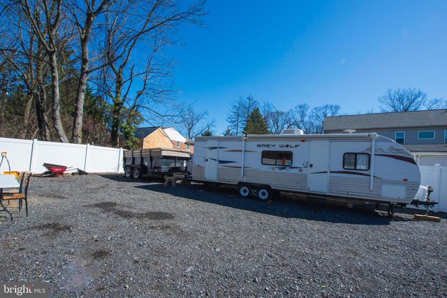 304 MARSHALL ST, Gaithersburg, MD 20877