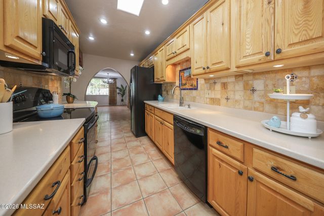 7509 E 42nd Street, Tucson, AZ 85730