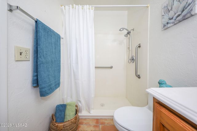 7509 E 42nd Street, Tucson, AZ 85730