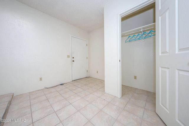 7509 E 42nd Street, Tucson, AZ 85730