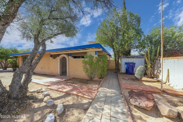 7509 E 42nd Street, Tucson, AZ 85730