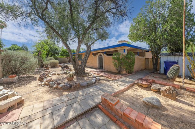 7509 E 42nd Street, Tucson, AZ 85730