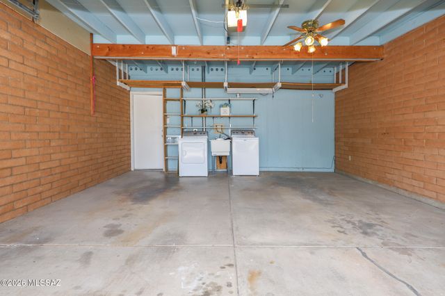 7509 E 42nd Street, Tucson, AZ 85730