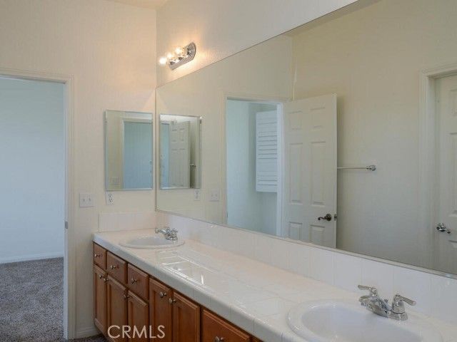 6540 N Caleb, San Bernardino, CA 92407