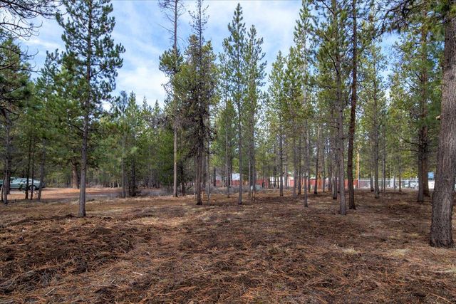 15461 Federal Road, La Pine, OR 97739