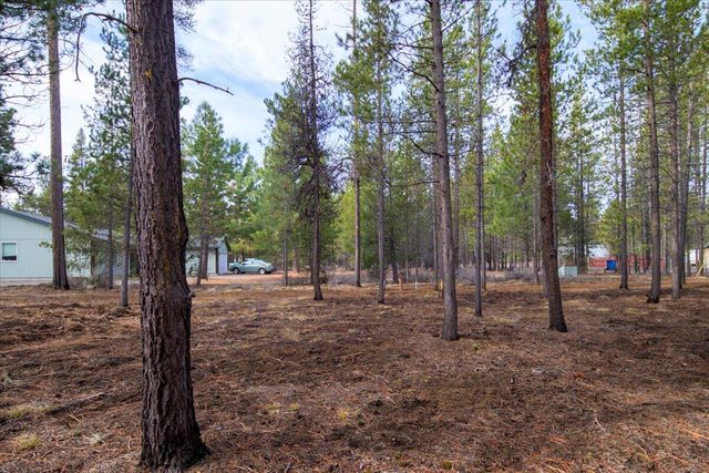 15461 Federal Road, La Pine, OR 97739