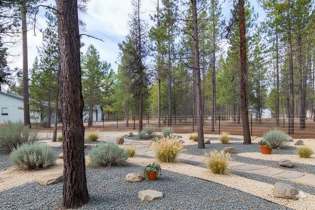 15461 Federal Road, La Pine, OR 97739