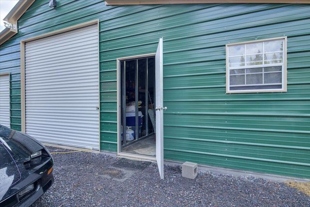 15461 Federal Road, La Pine, OR 97739