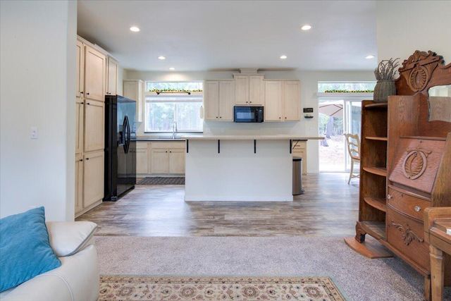 15461 Federal Road, La Pine, OR 97739