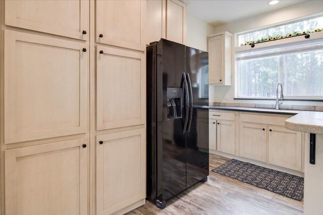 15461 Federal Road, La Pine, OR 97739