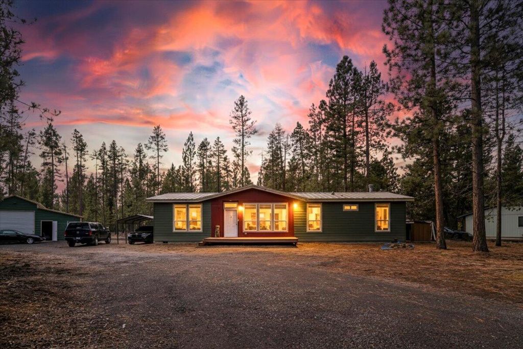 15461 Federal Road, La Pine, OR 97739