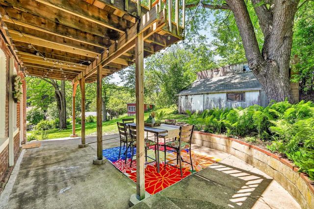 2703 Thinnes Street, Cross Plains, WI 53528