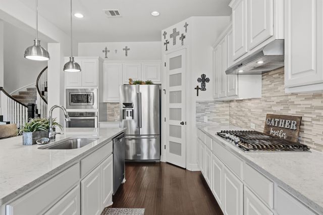 612 Dry Gulch BND, Cedar Park, TX 78613