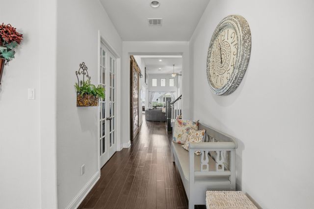 612 Dry Gulch BND, Cedar Park, TX 78613