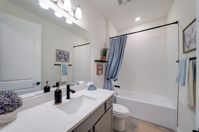 7466 SEA MANATEE STREET, Parrish, FL 34219