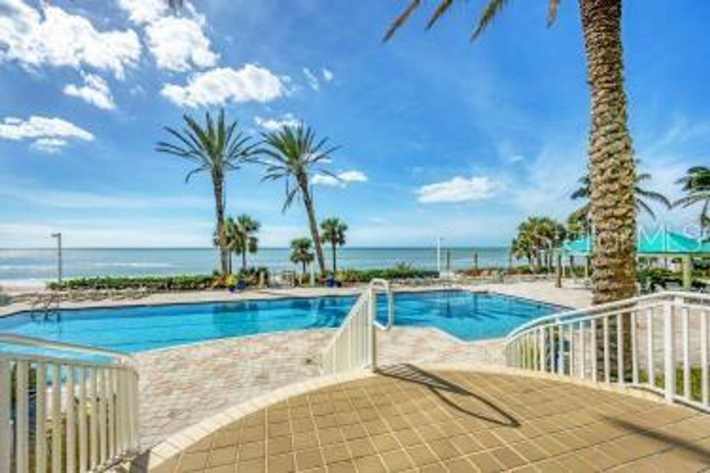 1800 BENJAMIN FRANKLIN DRIVE B310, Sarasota, FL 34236