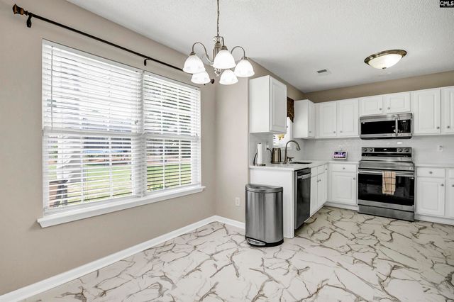 208 Loskin Lane, Lexington, SC 29073