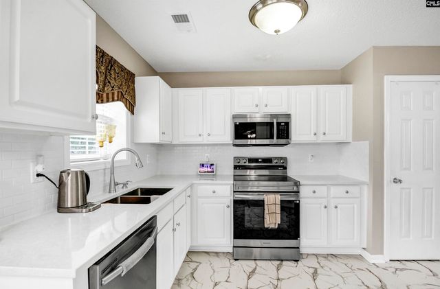 208 Loskin Lane, Lexington, SC 29073