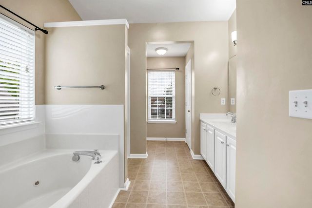 208 Loskin Lane, Lexington, SC 29073
