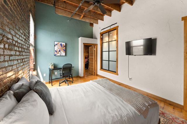 509 W Olive Street 206, Springfield, MO 65806