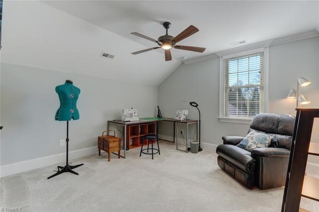 1808 A New Garden Road, Greensboro, NC 27410
