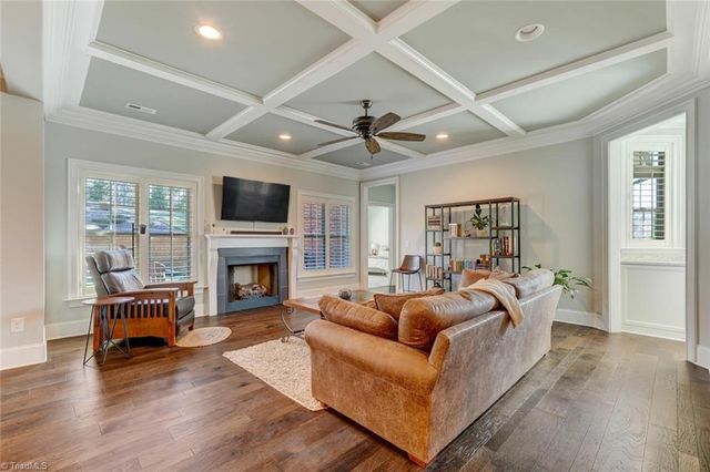 1808 A New Garden Road, Greensboro, NC 27410