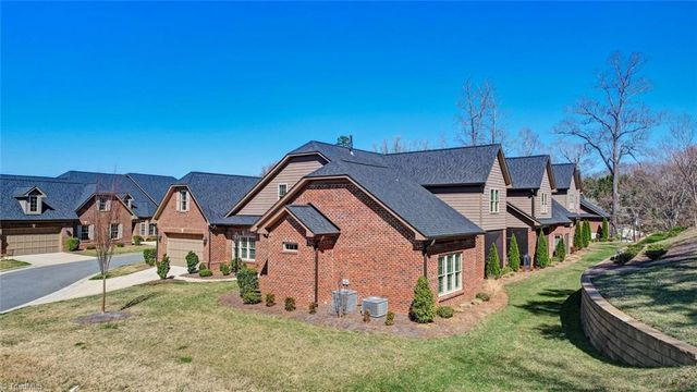 1808 A New Garden Road, Greensboro, NC 27410