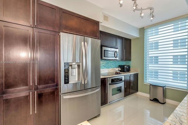 2821 N Ocean Boulevard 703S, Fort Lauderdale, FL 33308