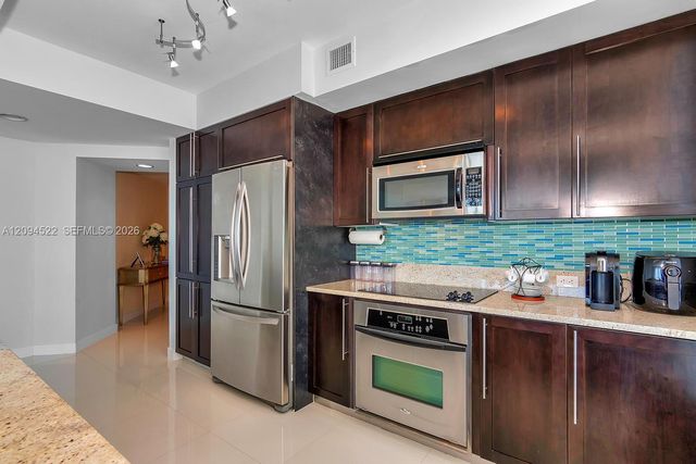 2821 N Ocean Boulevard 703S, Fort Lauderdale, FL 33308