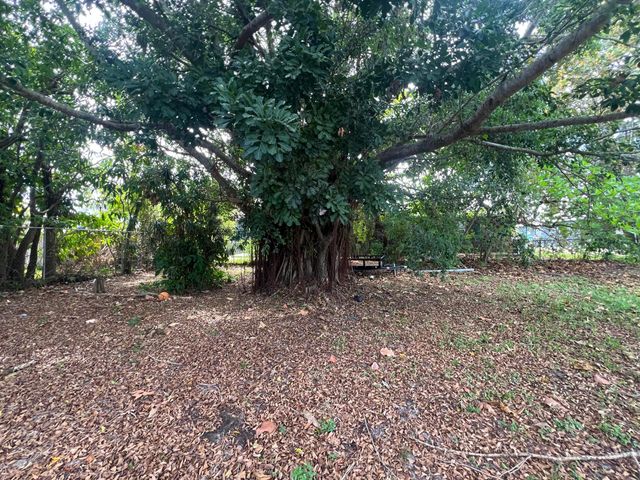 4340 Broadway Street, Lake Worth, FL 33461