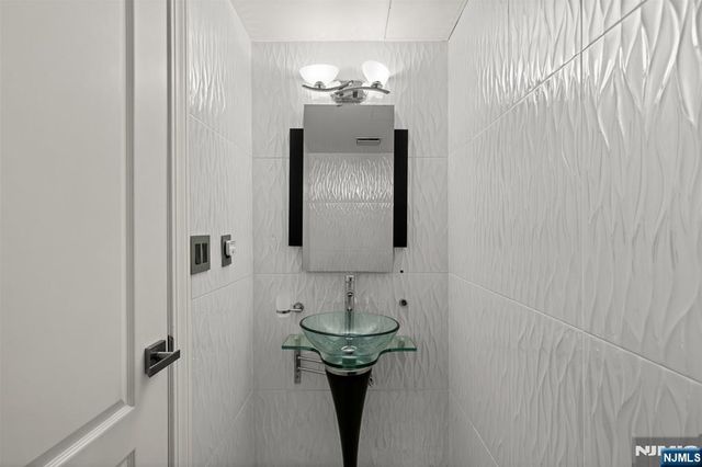 800 Palisade Avenue 1709, Fort Lee, NJ 07024