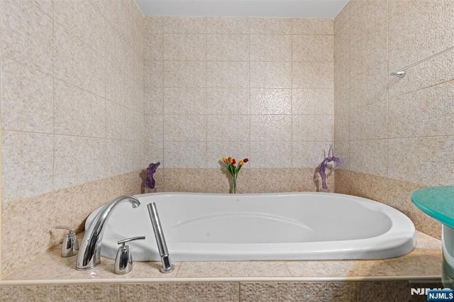 800 Palisade Avenue 1709, Fort Lee, NJ 07024