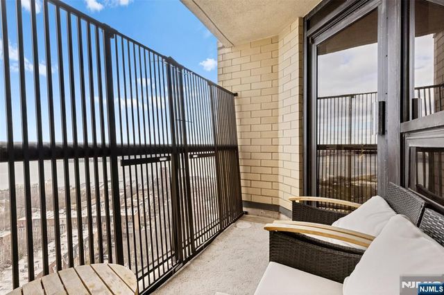 800 Palisade Avenue 1709, Fort Lee, NJ 07024