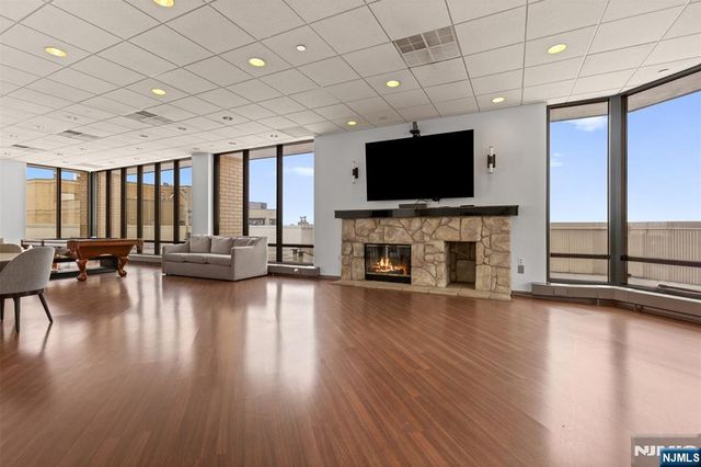 800 Palisade Avenue 1709, Fort Lee, NJ 07024