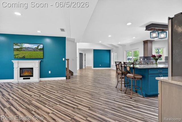 26987 Crawford Road, Romulus, MI 48174