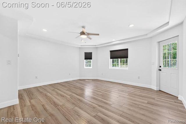 26987 Crawford Road, Romulus, MI 48174