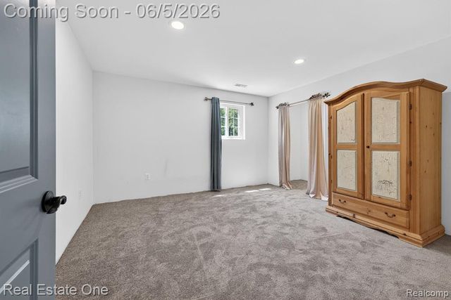 26987 Crawford Road, Romulus, MI 48174