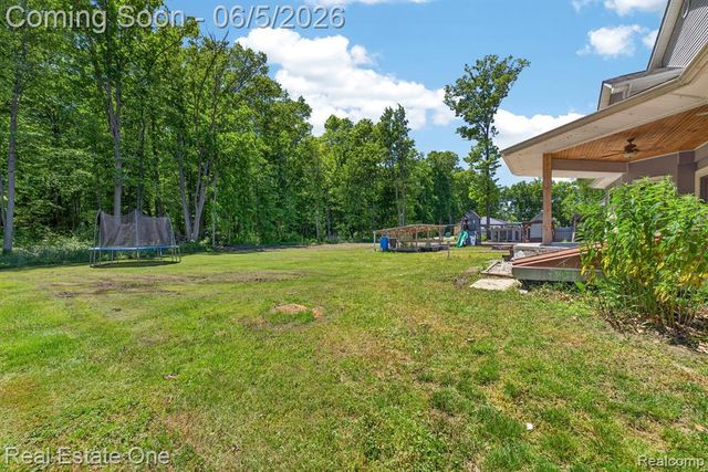 26987 Crawford Road, Romulus, MI 48174
