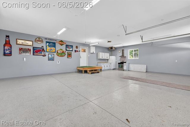 26987 Crawford Road, Romulus, MI 48174