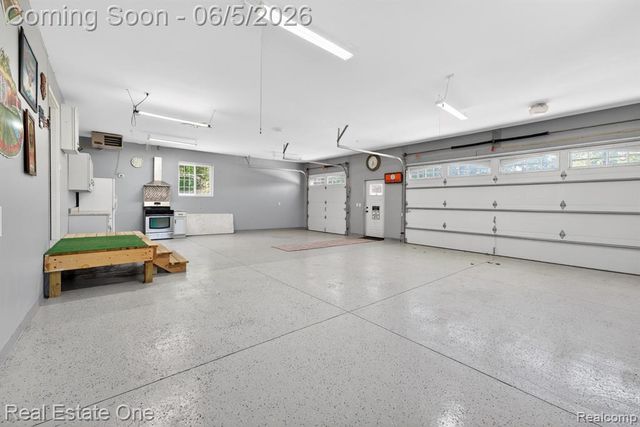 26987 Crawford Road, Romulus, MI 48174