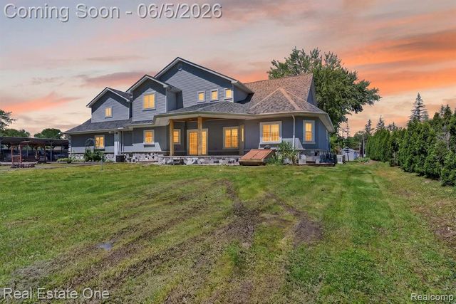 26987 Crawford Road, Romulus, MI 48174