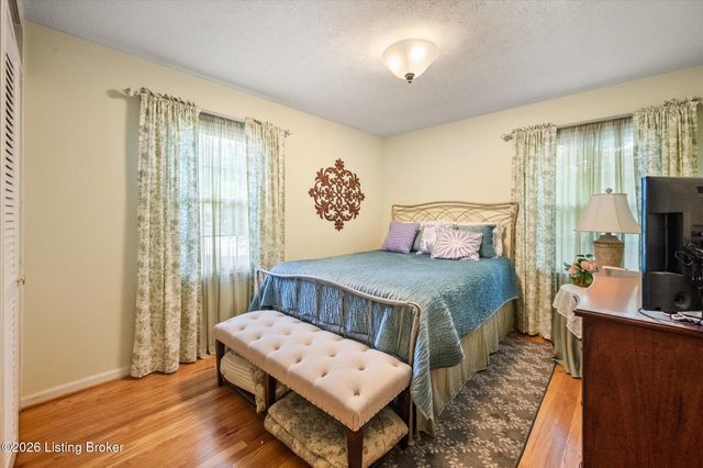 613 Dorsey Way, Louisville, KY 40223