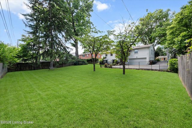 613 Dorsey Way, Louisville, KY 40223
