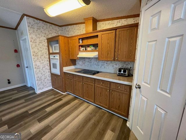 190 Old Mount Hebron Road, Hartwell, GA 30643