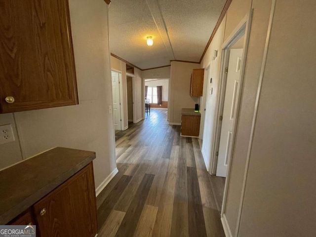 190 Old Mount Hebron Road, Hartwell, GA 30643