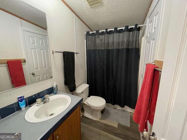 190 Old Mount Hebron Road, Hartwell, GA 30643
