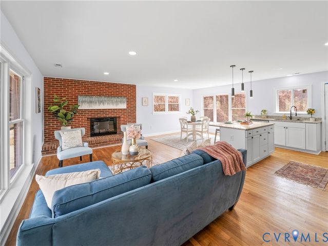 2908 Courthouse Rd, Hopewell, VA 23860